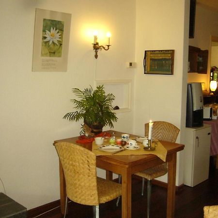 Hotel 'T Vlinderhofke Sint Geertruid ภายนอก รูปภาพ