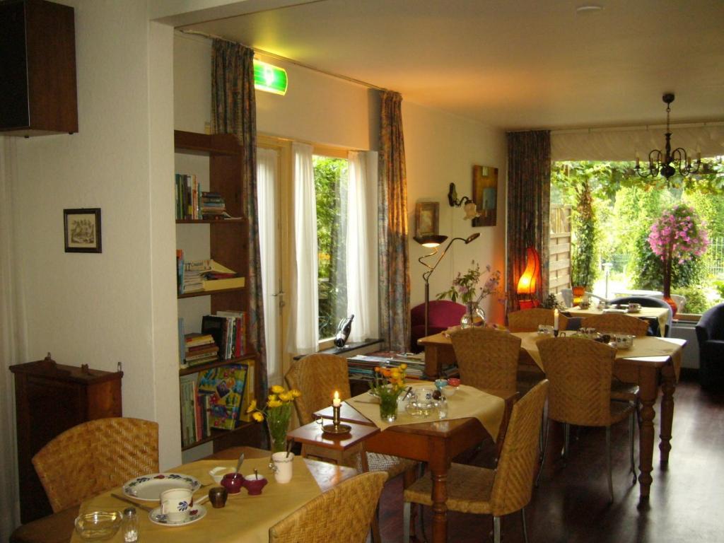 Hotel 'T Vlinderhofke Sint Geertruid ภายนอก รูปภาพ