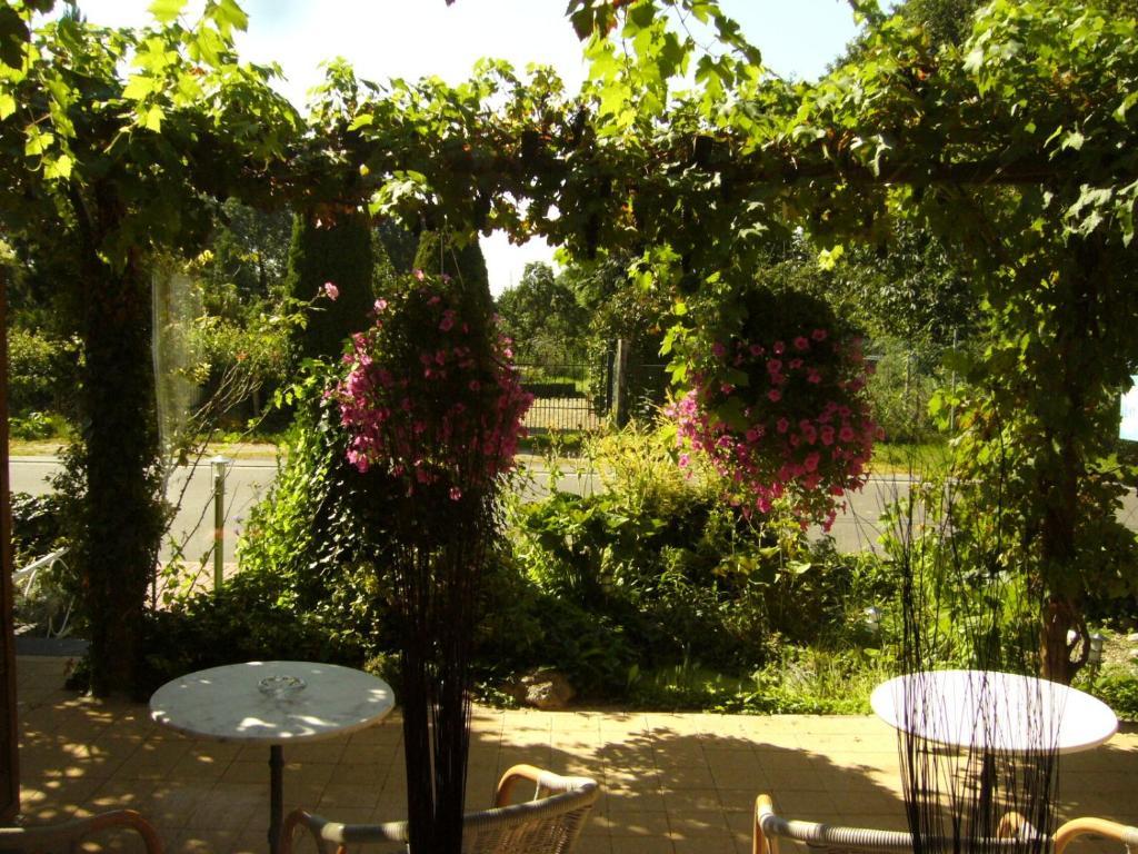 Hotel 'T Vlinderhofke Sint Geertruid ภายนอก รูปภาพ